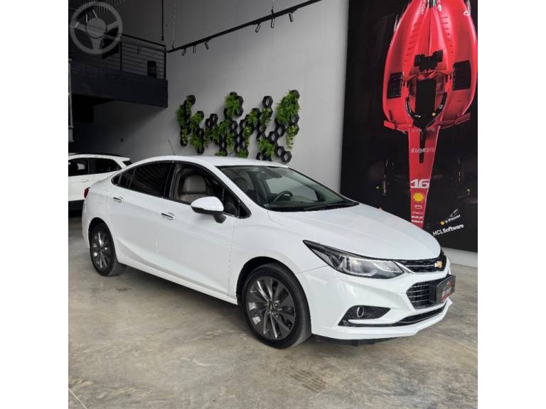 CHEVROLET - CRUZE 1.4 TURBO LTZ 16V FLEX 4P AUTOMÁTICO - 2017/2018 - BRANCA - R$ 89.900,00