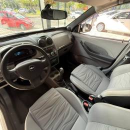 CHEVROLET - AGILE 1.4 MPFI LT 8V FLEX 4P MANUAL - 2012/2013 - BRANCA - R$ 36.900,00