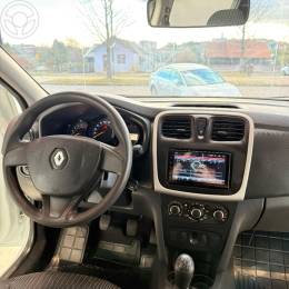 RENAULT - SANDERO 1.0 AUTHENTIQUE 12V FLEX 4P MANUAL - 2017/2018 - BRANCA - R$ 47.900,00