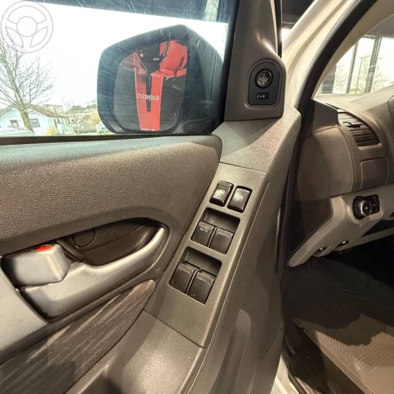 CHEVROLET - S10 2.5 LT 4X4 CD 16V FLEX 4P MANUAL - 2015/2015 - BRANCA - R$ 95.900,00