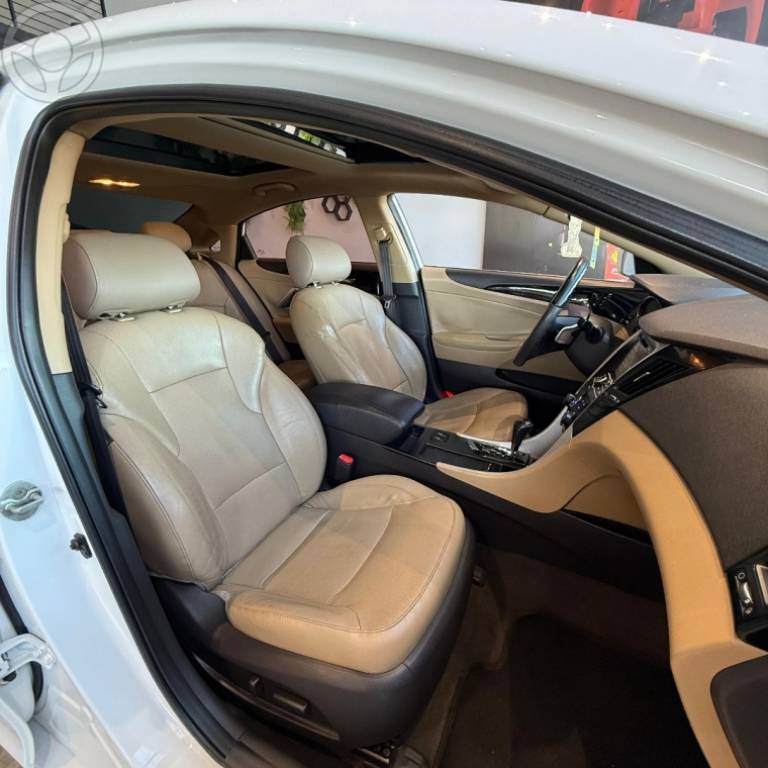 HYUNDAI - SONATA 2.4 MPFI I4 16V 182CV 4P AUTOMÁTICO - 2012/2013 - BRANCA - R$ 79.900,00