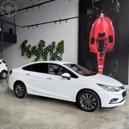 CHEVROLET - CRUZE 1.4 TURBO LTZ 16V FLEX 4P AUTOMÁTICO - 2017/2018 - BRANCA - R$ 91.900,00