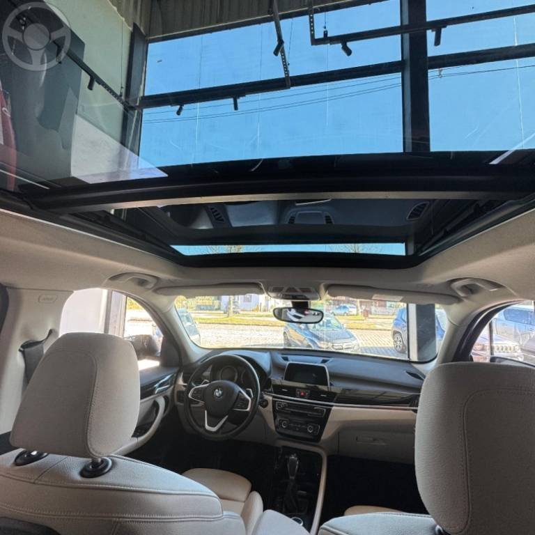 BMW - X1 2.0 16V TURBO ACTIVEFLEX SDRIVE20I X-LINE 4P AUTOMÁTICO - 2019/2019 - PRETA - R$ 149.900,00