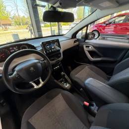 PEUGEOT - 208 1.6 ALLURE 16V FLEX 4P AUTOMÁTICO - 2017/2018 - BRANCA - R$ 62.900,00