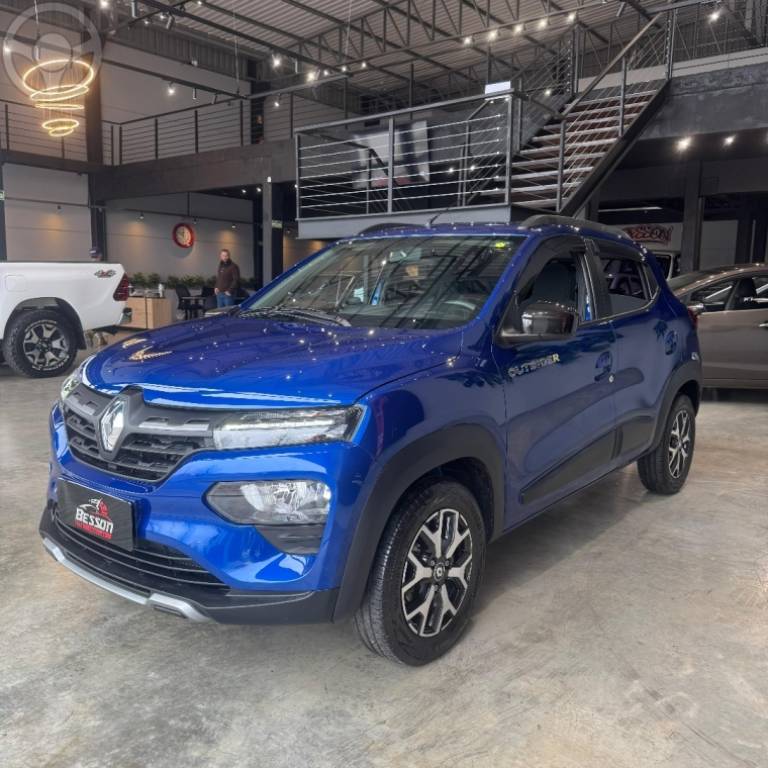 RENAULT - KWID 1.0 12V OUTSIDER FLEX 4P MANUAL - 2022/2023 - AZUL - R$ 67.900,00