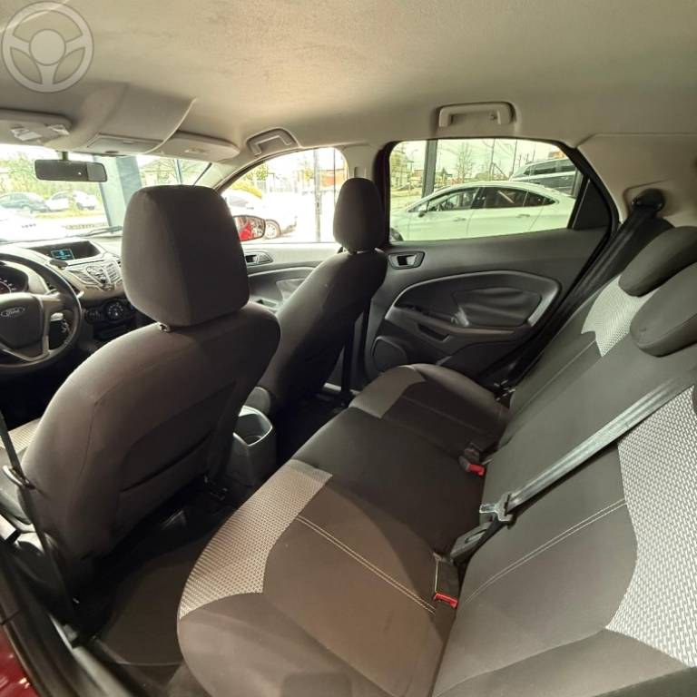 FORD - ECOSPORT 1.6 SE 16V FLEX 4P MANUAL - 2014/2015 - VERMELHA - R$ 64.900,00