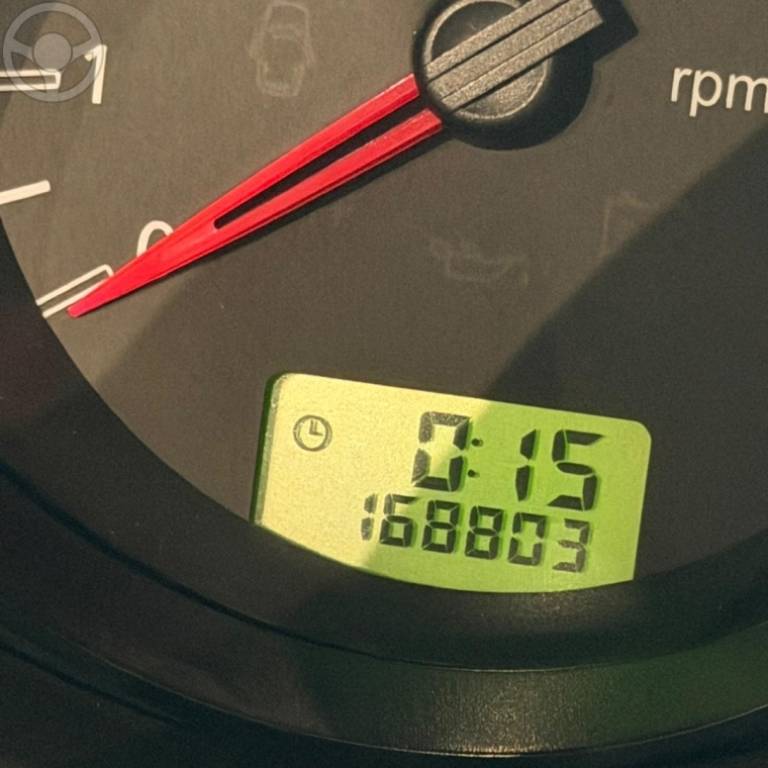 FORD - FIESTA 1.6 MPI CLASS HATCH 8V FLEX 4P MANUAL - 2007/2008 - PRATA - R$ 23.900,00