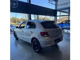 VOLKSWAGEN - GOL 1.0 MI 8V FLEX 4P MANUAL G.V - 2010/2010 - PRATA - R$ 26.900,00