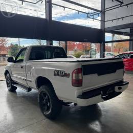 CHEVROLET - S10 2.8 COLINA 4X4 CS 12V TURBO ELECTRONIC INTERCOOLER DIESEL 2P MANUAL - 2010/2010 - BRANCA - R$ 84.900,00