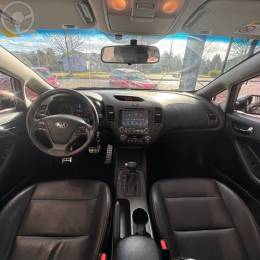 KIA MOTORS - CERATO 1.6 SX 16V FLEX 4P AUTOMÁTICO - 2015/2015 - MARROM - R$ 69.900,00