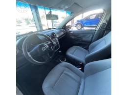 VOLKSWAGEN - GOL 1.0 MI 8V FLEX 4P MANUAL G.V - 2010/2010 - PRATA - R$ 26.900,00