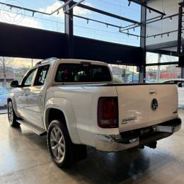 VOLKSWAGEN - AMAROK 3.0 V6 TDI HIGHLINE CD DIESEL 4MOTION AUTOMÁTICO - 2018/2019 - BRANCA - R$ 160.900,00